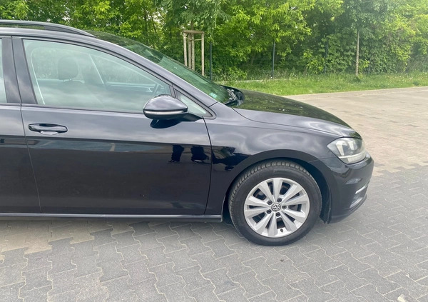 Volkswagen Golf cena 39850 przebieg: 297500, rok produkcji 2018 z Warszawa małe 781